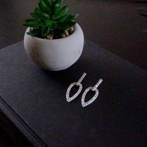 Vintage White Rhinestone Earrings